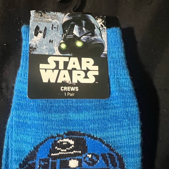 Disney Star Wars R2D2 Socks - Picture 2 of 2
